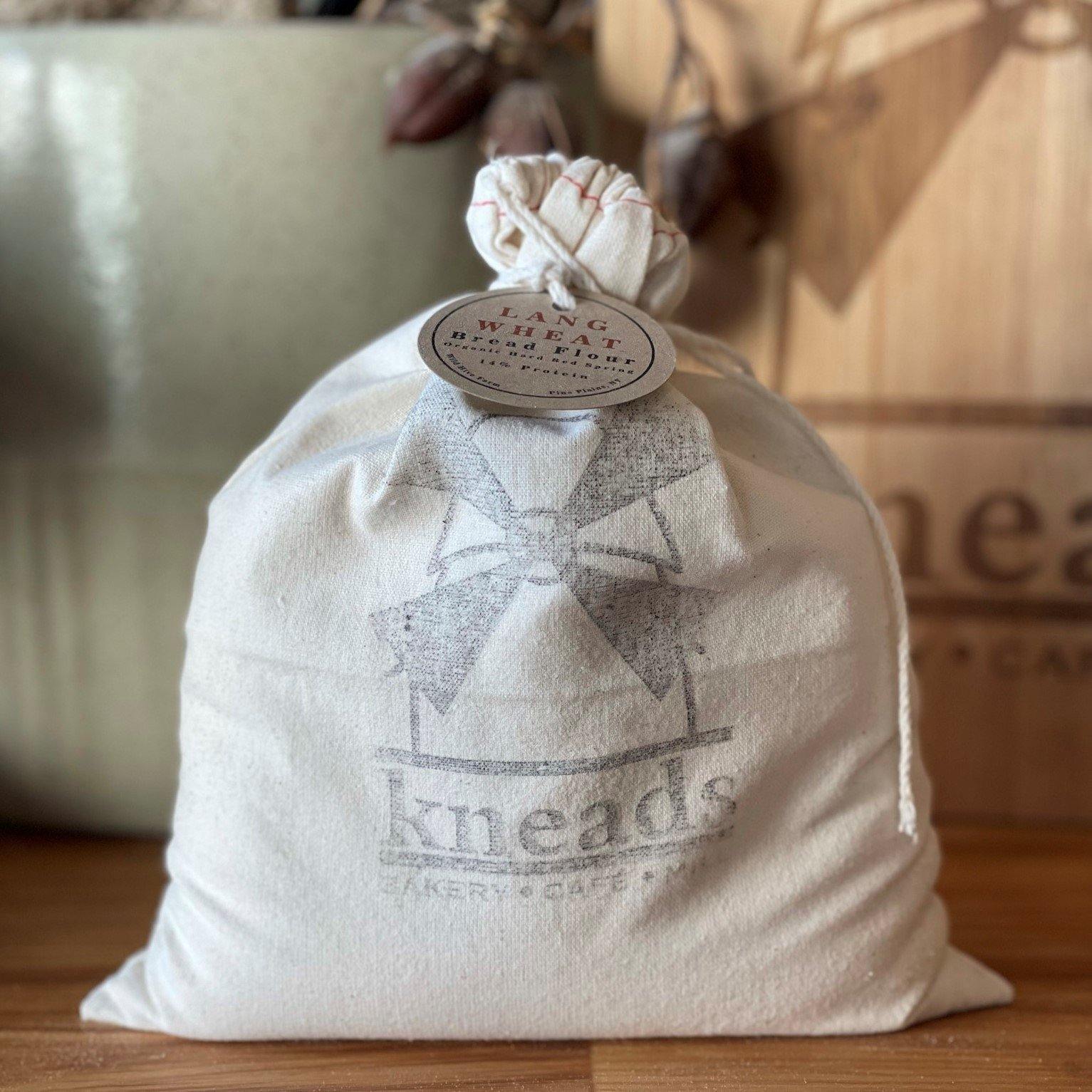 Bread Flour Kneads • Bakery • Café • Mill